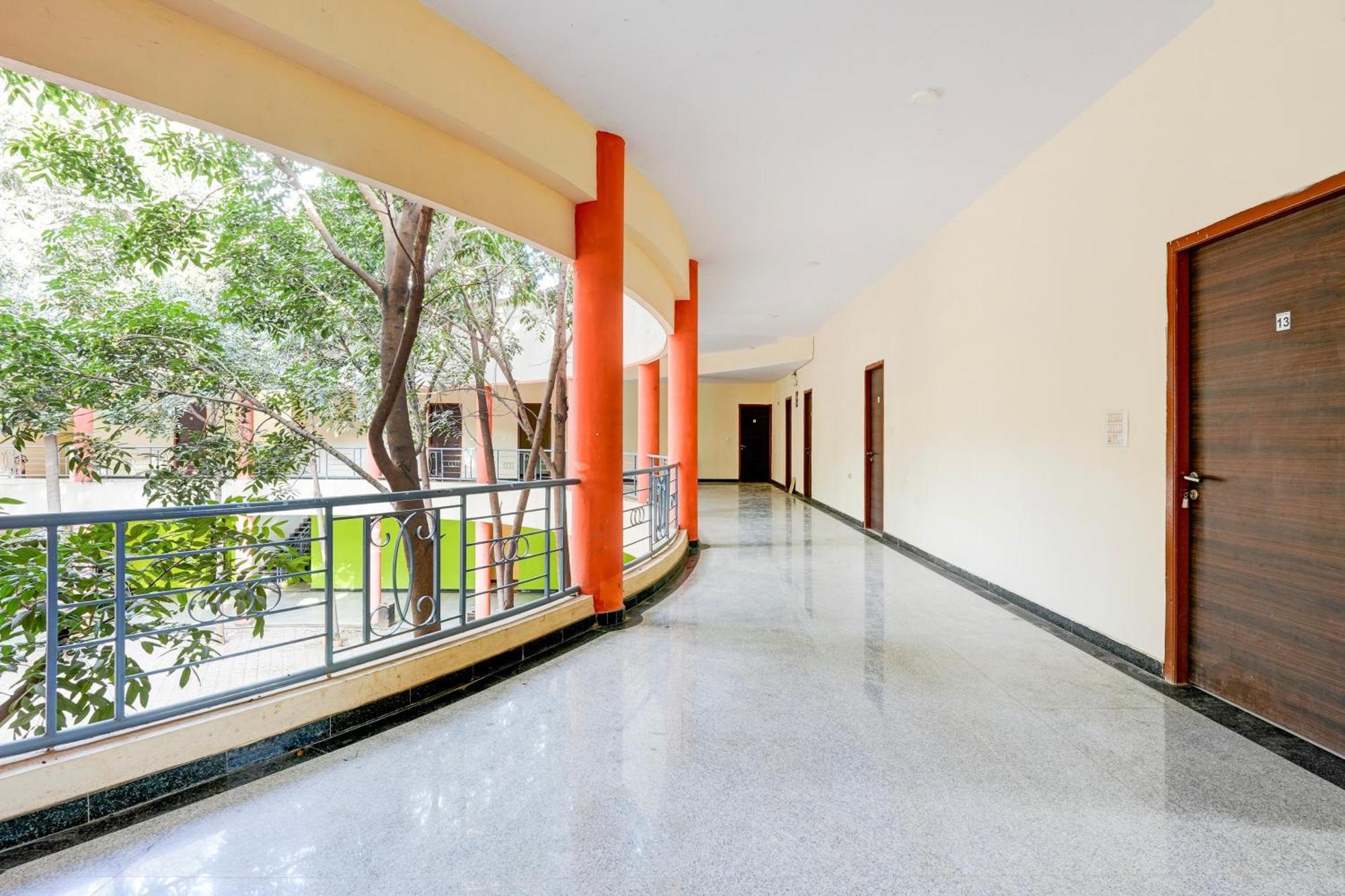 Super Hotel O Hennagara Rd Bommasandara Kammasandra Extérieur photo