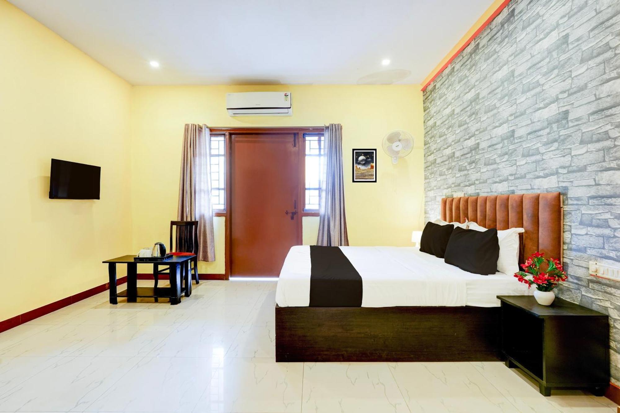 Super Hotel O Hennagara Rd Bommasandara Kammasandra Extérieur photo